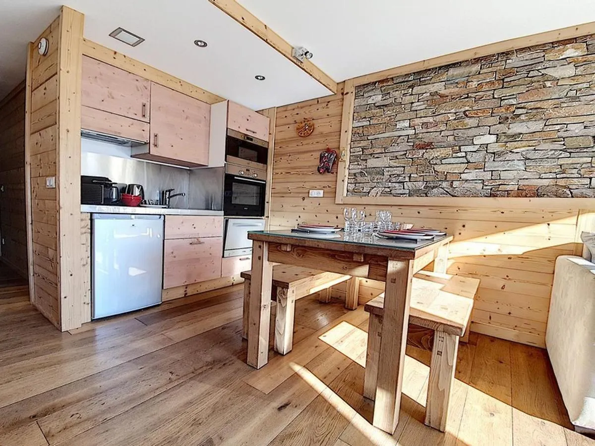 Appartement Renove Avec 2 Balcons, Au Coeur De La Station, Proche Pistes Et Commerces - Fr-1-344-821 Saint-Martin-de-Belleville